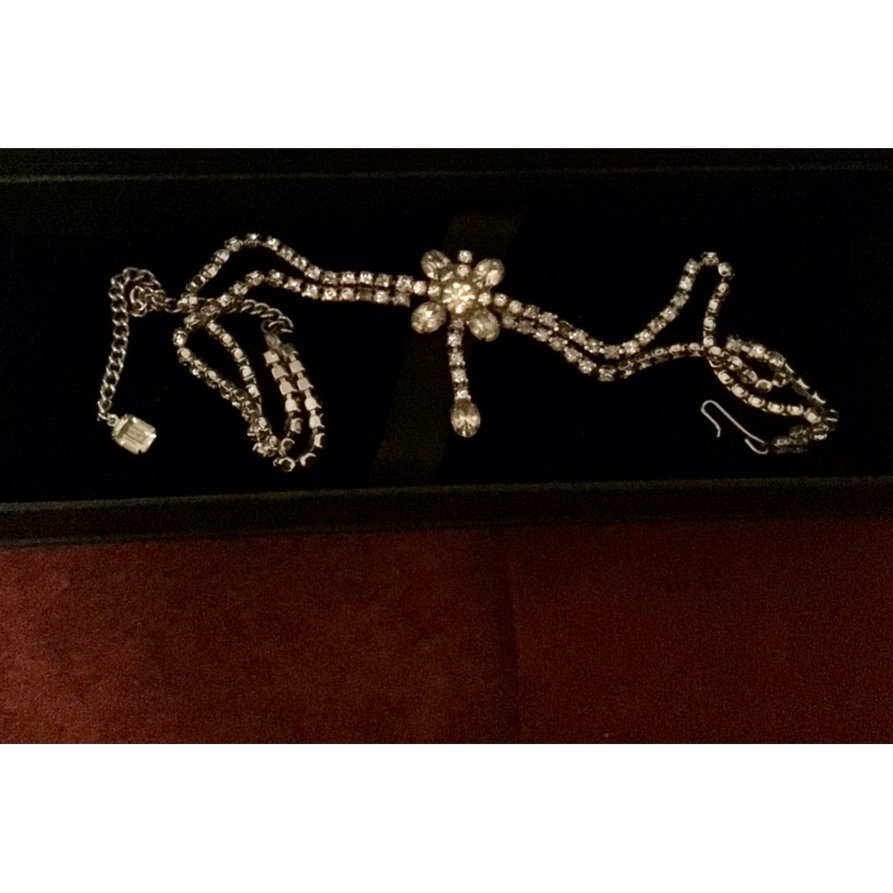 Vintage costume jewelry—double-choker necklace.